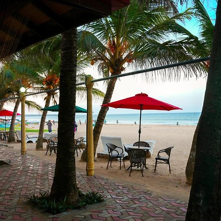 Jkab Beach Resort Trincomalee Eksteriør billede