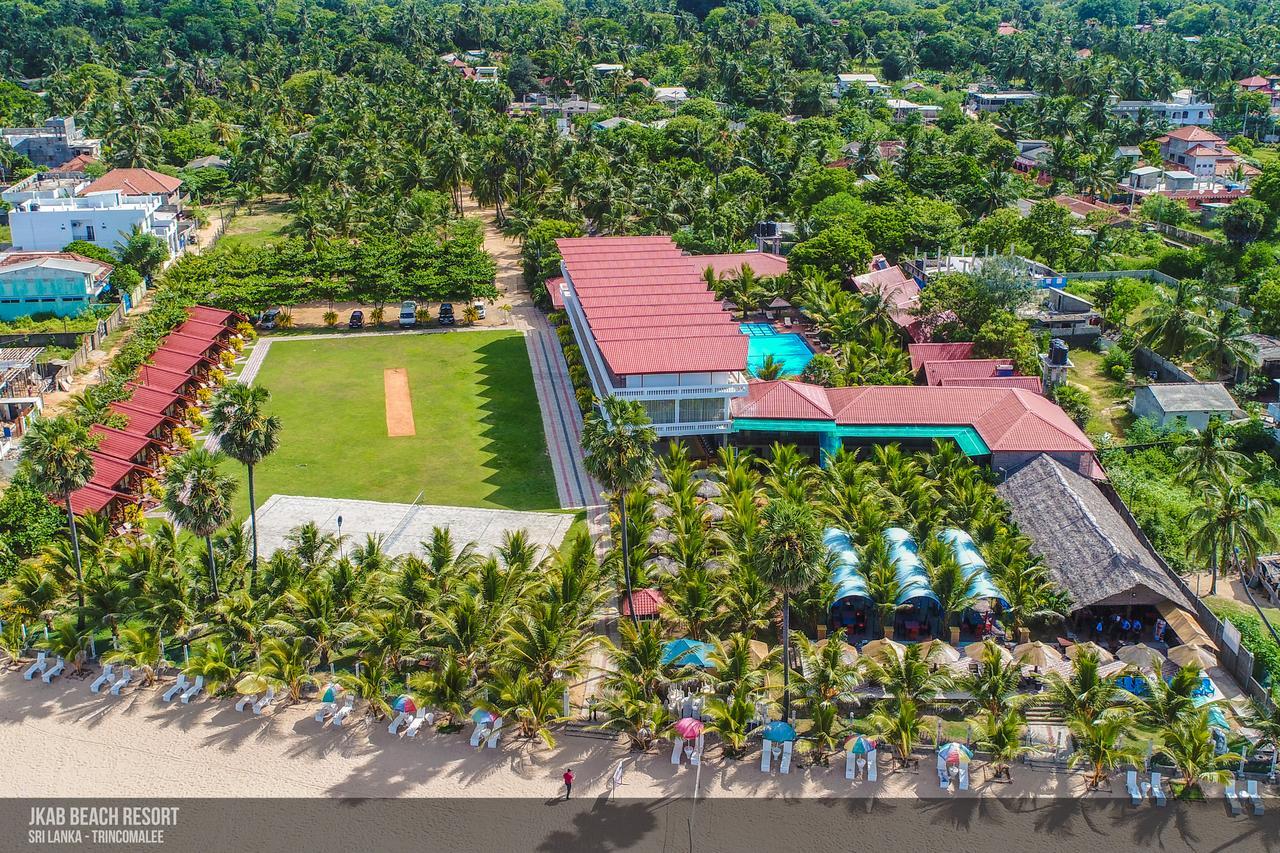 Jkab Beach Resort Trincomalee Eksteriør billede