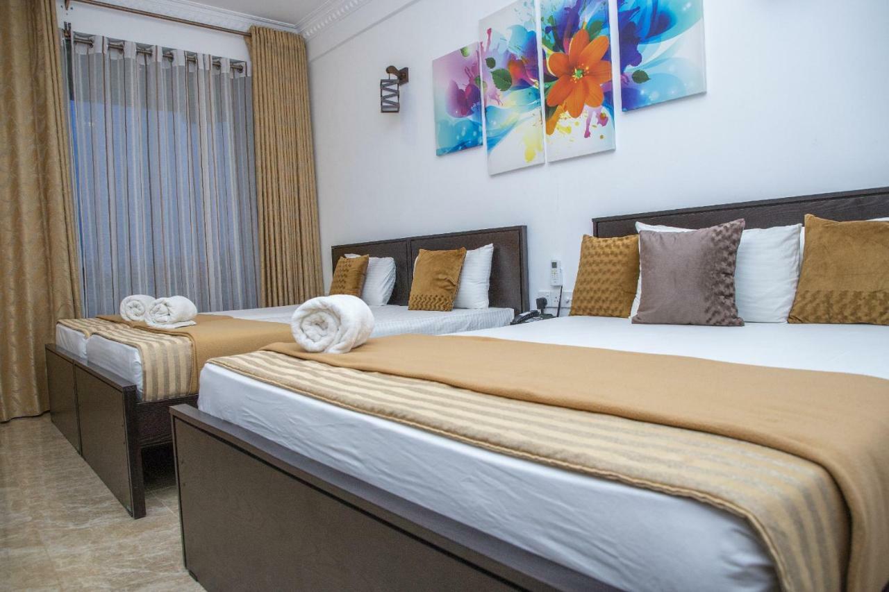 Jkab Beach Resort Trincomalee Eksteriør billede