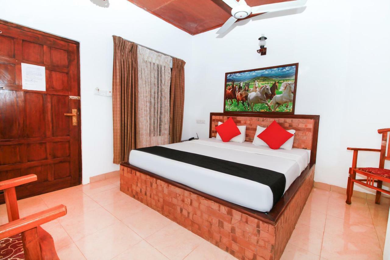 Jkab Beach Resort Trincomalee Eksteriør billede