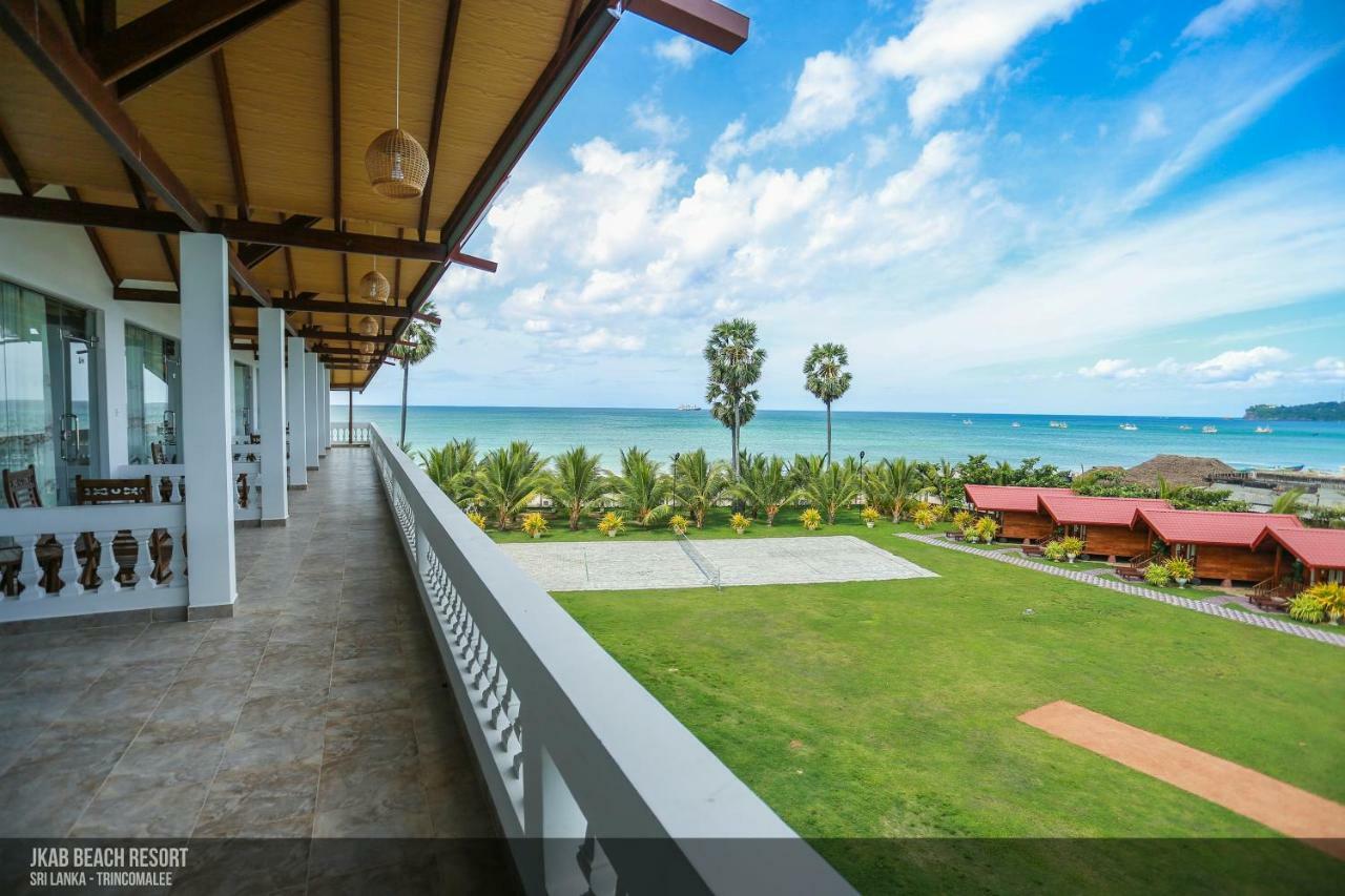 Jkab Beach Resort Trincomalee Eksteriør billede