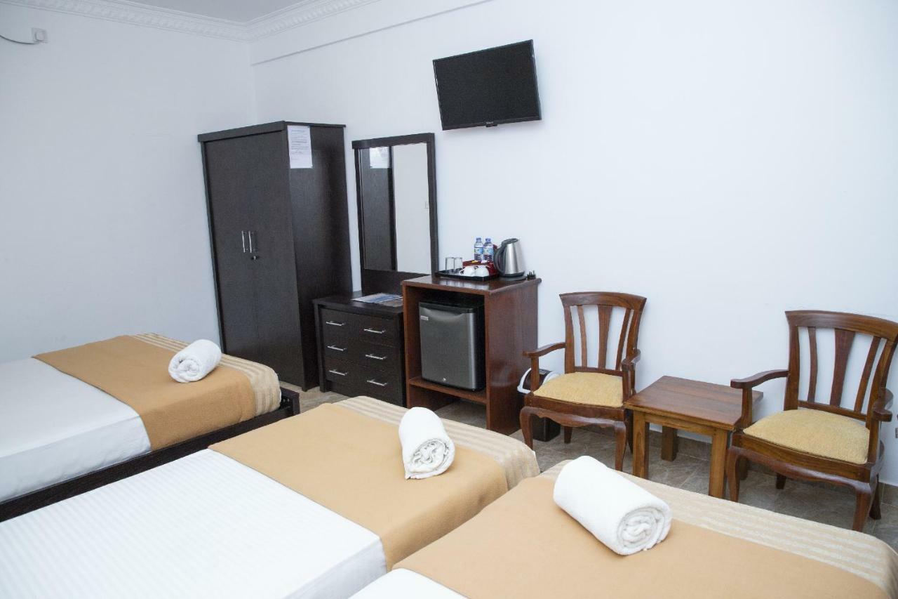 Jkab Beach Resort Trincomalee Eksteriør billede