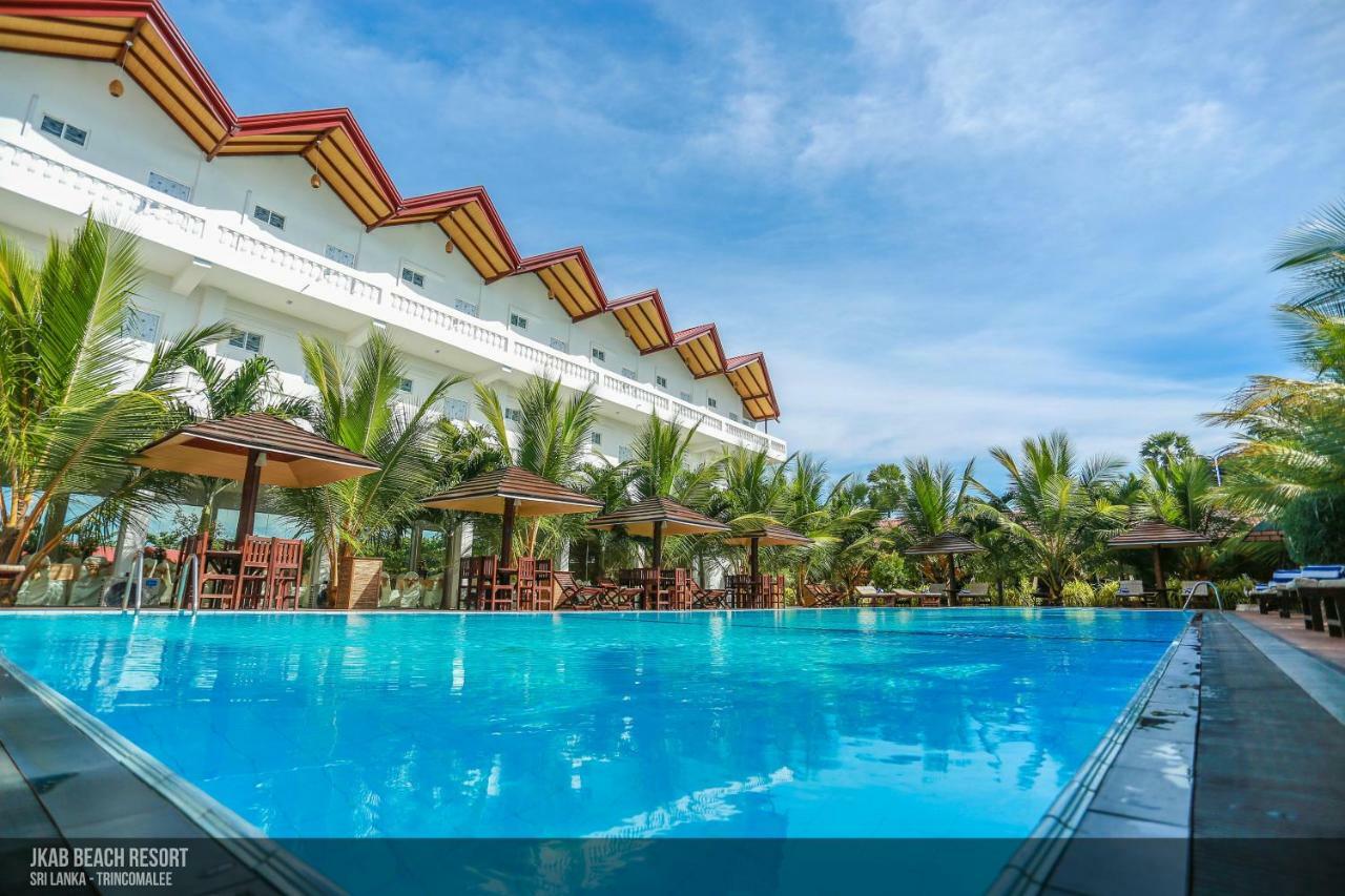 Jkab Beach Resort Trincomalee Eksteriør billede
